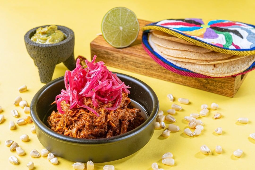 La Historia de la Cochinita Pibil