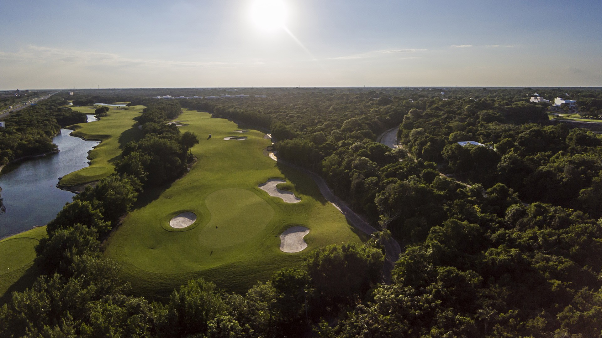 Los 7 clubs de golf más impresionantes de la Riviera Maya