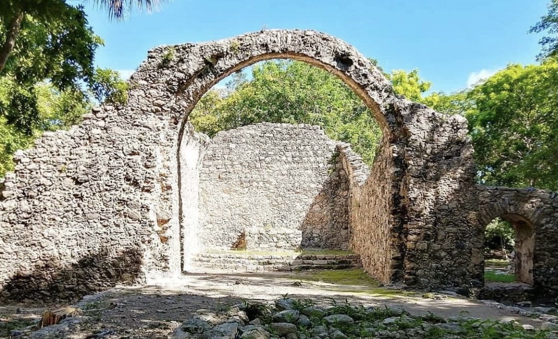 Oxtankah, La Instagrameable Zona Arqueológica que casi nadie conoce