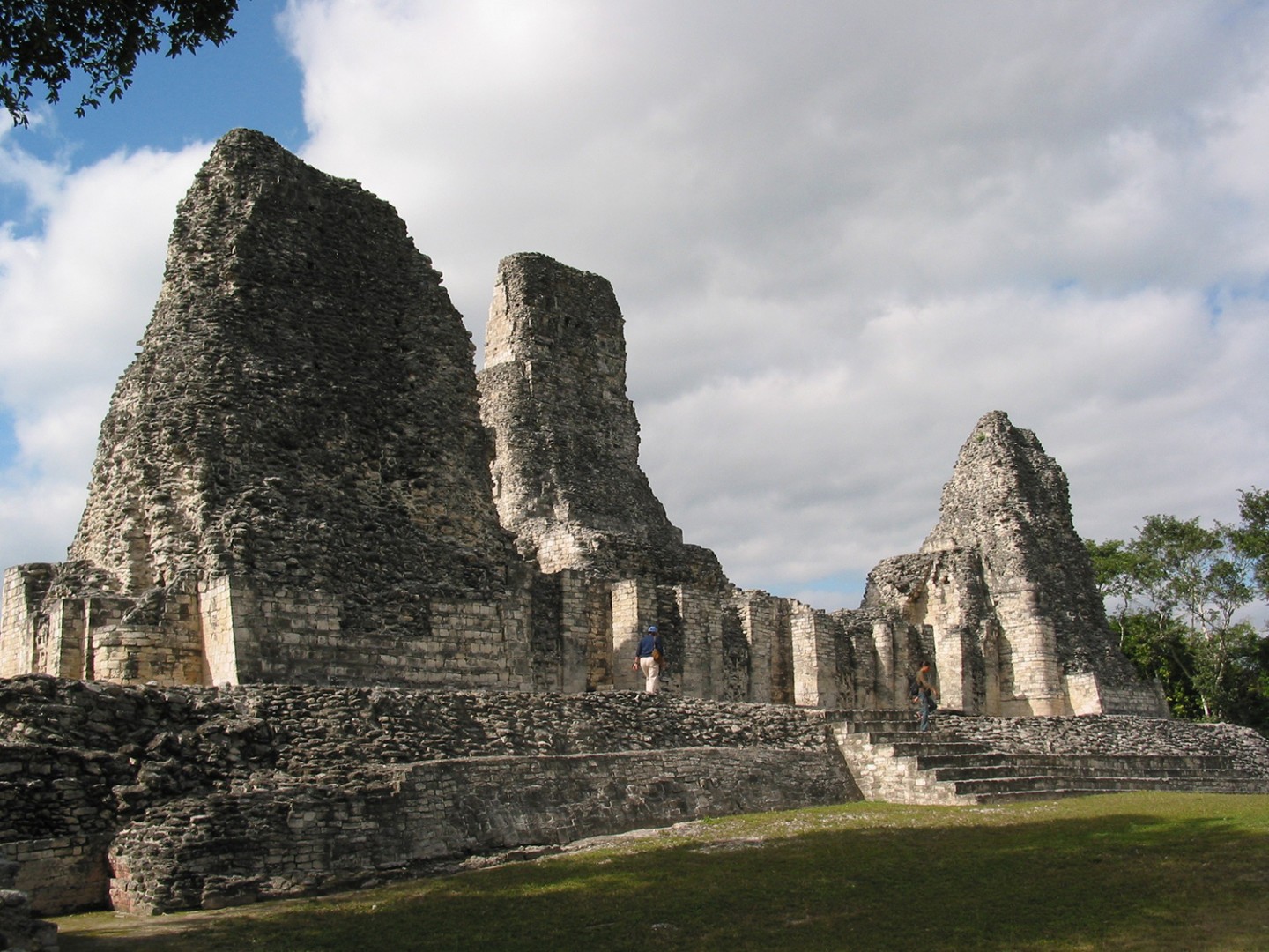 Xpujil, Las ruinas arqueológicas que parecen arquitectura extraterrestre